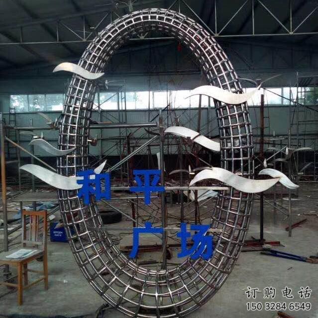 鏤空大雁雕塑廠家 幾何大雁雕塑 鏤空?qǐng)A環(huán)雕塑