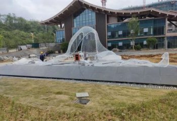 鏤空飄帶雕塑廠家 網(wǎng)格工藝特點 不銹鋼飄帶雕塑制作