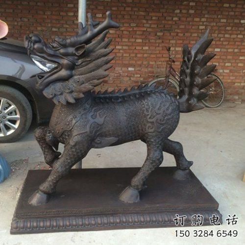 賓館獨(dú)角獸雕塑廠家 歐式仿真小品 村口噴漆獨(dú)角獸雕塑