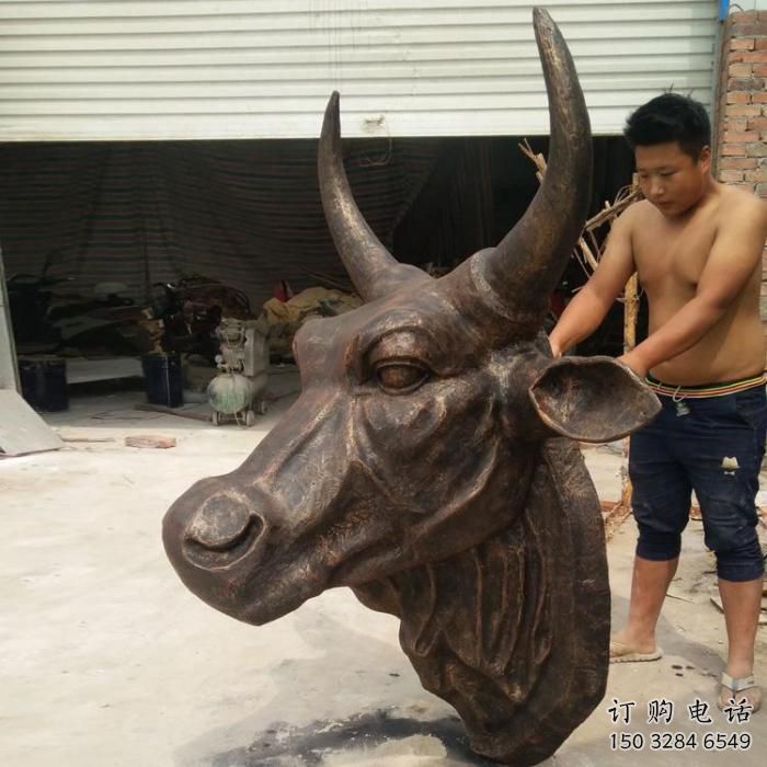 烤漆牛頭雕塑廠家 酒店地產(chǎn)擺件 戶外廣場牛頭雕塑 烤漆牛頭雕塑廠家 酒店地產(chǎn)擺件 戶外廣場牛頭雕塑
