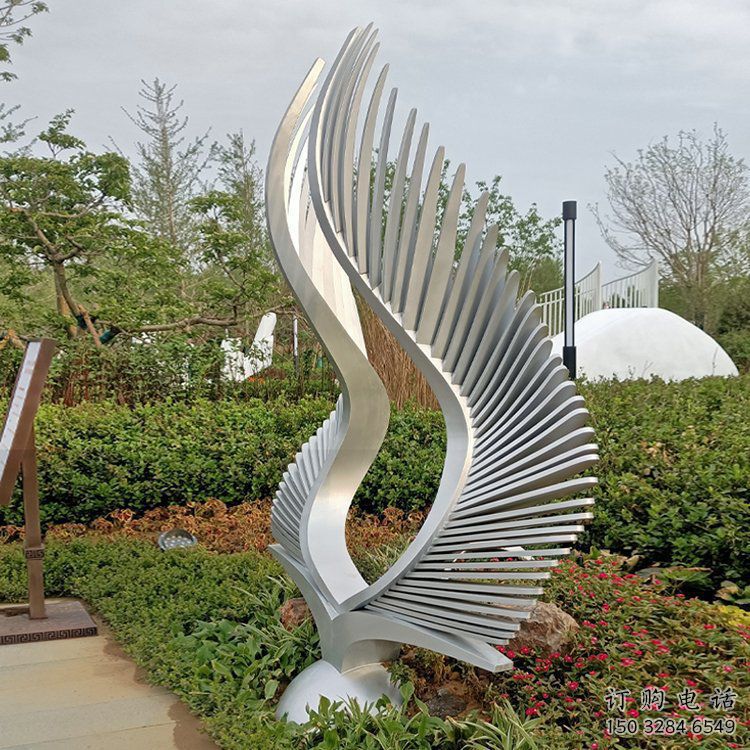 草地鳳尾雕塑廠家 現(xiàn)代小品 大型不銹鋼鳳尾雕塑加工 草地鳳尾雕塑廠家 現(xiàn)代小品 大型不銹鋼鳳尾雕塑加工