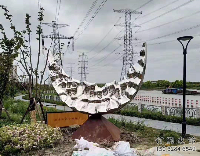 公園月亮雕塑廠家 戶外擺件 現(xiàn)代不銹鋼月亮雕塑生產