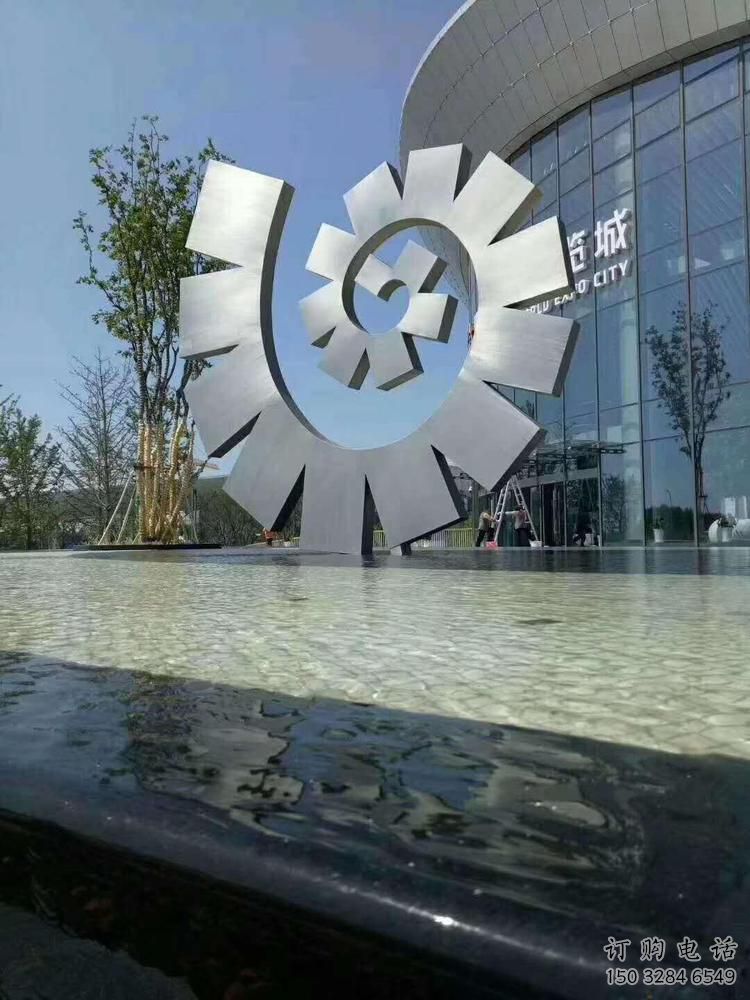 鏤空雙環(huán)雕塑廠家 廣場(chǎng)園林小品 大型不銹鋼雙環(huán)雕塑制作