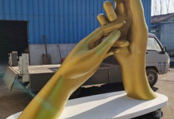 廣場(chǎng)握手雕塑廠家 烤漆小品 大型不銹鋼握手雕塑廠