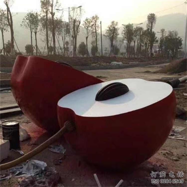 大型金蘋(píng)果雕塑廠家 創(chuàng)意小品 戶外不銹鋼金蘋(píng)果雕塑廠