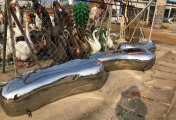 廣場(chǎng)凳子雕塑廠家 抽象公園小品 異形不銹鋼凳子雕塑廠