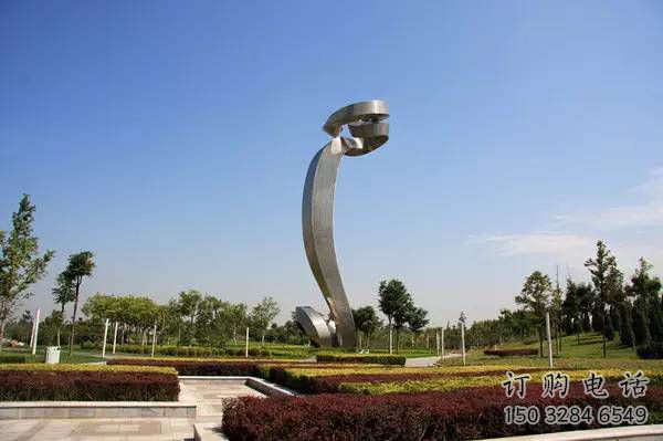 拉絲如意雕塑廠家 鏤空創(chuàng)意擺件 別墅區(qū)不銹鋼如意雕塑廠 拉絲如意雕塑廠家 鏤空創(chuàng)意擺件 別墅區(qū)不銹鋼如意雕塑廠