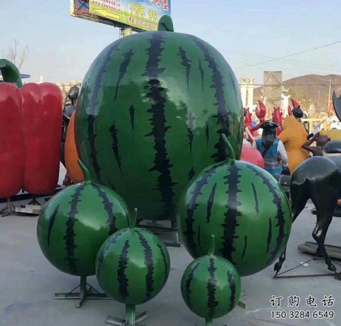 房地產(chǎn)西瓜雕塑廠家 仿真擺件 現(xiàn)代不銹鋼西瓜雕塑廠 房地產(chǎn)西瓜雕塑廠家 仿真擺件 現(xiàn)代不銹鋼西瓜雕塑廠