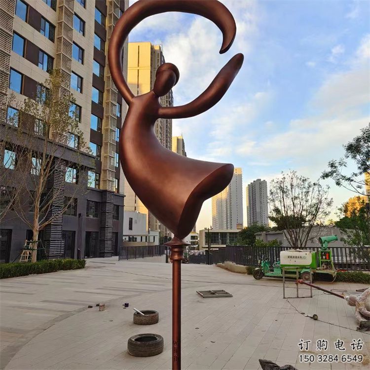 大型舞者雕塑廠家 鍛造小品  廣場(chǎng)不銹鋼舞者雕塑價(jià)格