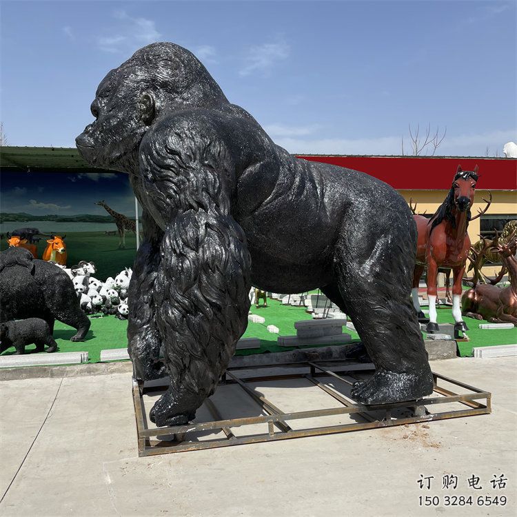 山西庭院猩猩雕塑，動物小品，烤漆仿古工藝