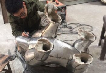 遼寧步行街猩猩雕塑，景觀主題，鍛造工藝
