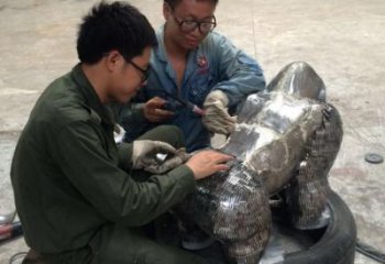 江西幼兒園猩猩雕塑，動物文化，鍛造工藝