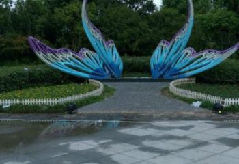 戶外大型翅膀雕塑廠家，拉絲景觀雕塑，抽象效果