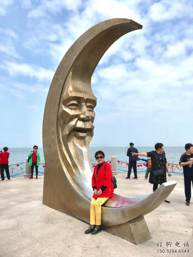 酒店月亮雕塑制造商，鍍金歐式雕塑，仿古擺件