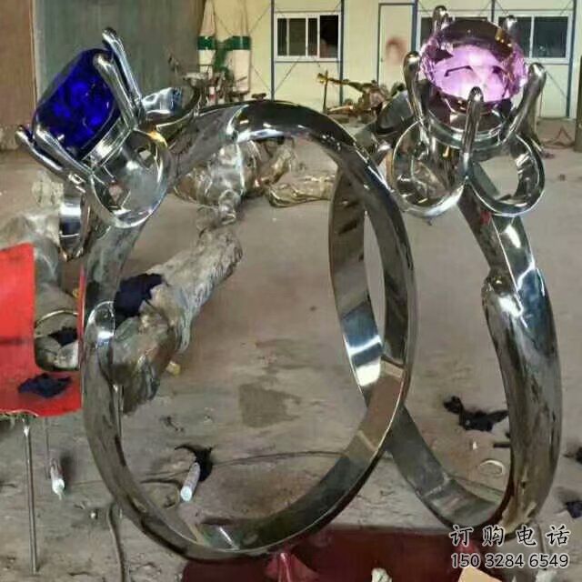 供應(yīng)鏤空指環(huán)雕塑 噴水園林標(biāo)識雕塑 住宅小區(qū)戒指環(huán)雕塑 供應(yīng)鏤空指環(huán)雕塑 噴水園林標(biāo)識雕塑 住宅小區(qū)戒指環(huán)雕塑