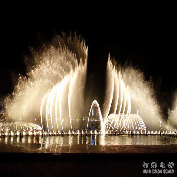 水景程控噴泉雕塑，高噴循環(huán)噴水方式設計制作