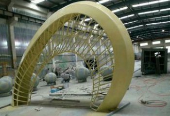 大型不銹鋼拱門雕塑，鏤空烤漆工藝制作
