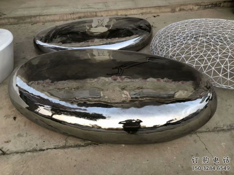 步行街坐凳雕塑，鍛造景觀雕塑，拋光方式