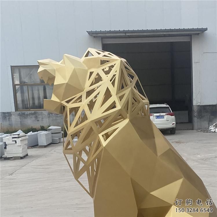 獅子雕塑擺件，烤漆工藝制作，大型不銹鋼獅子雕塑公司