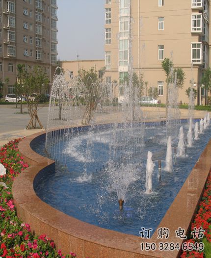 變頻搖擺噴泉雕塑，循環(huán)噴水模式噴泉雕塑制造商
