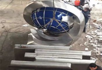 戶外地球雕塑點擊，圓雕體系，不銹鋼地球雕塑廠家