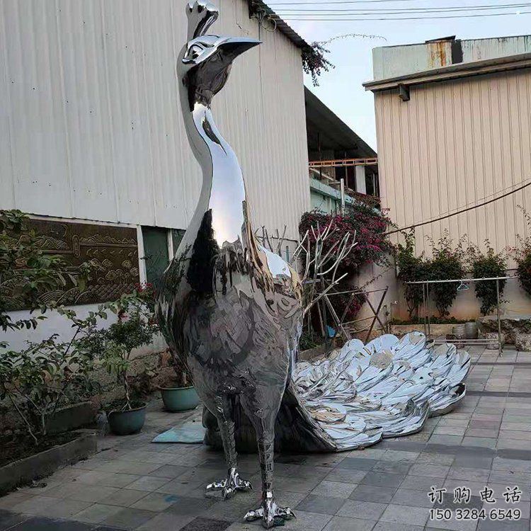 室外鳳凰雕塑展品，公園小品，不銹鋼鳳凰雕塑生產(chǎn)廠家
