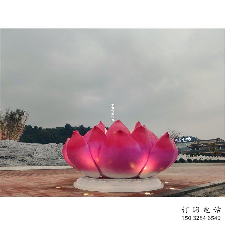蓮花雕塑選用，噴泉雕塑，不銹鋼蓮花噴泉雕塑標(biāo)準(zhǔn)