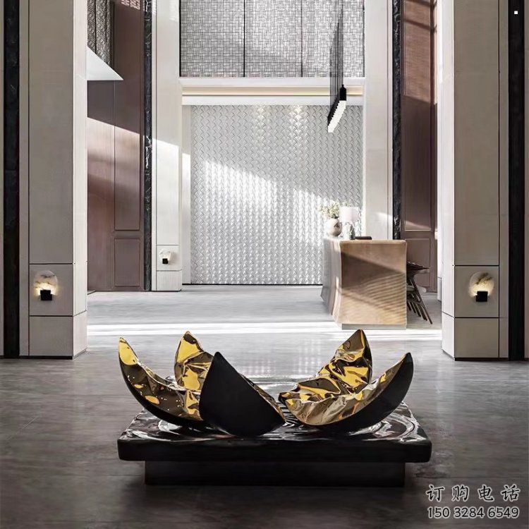 花瓣雕塑定做，小區(qū)擺件，鏡面不銹鋼花瓣雕塑制作
