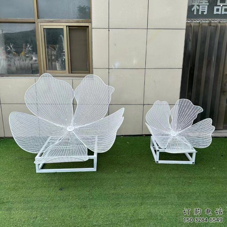 梨花雕塑工程制作，戶外雕塑，鏤空百合花雕塑優(yōu)選
