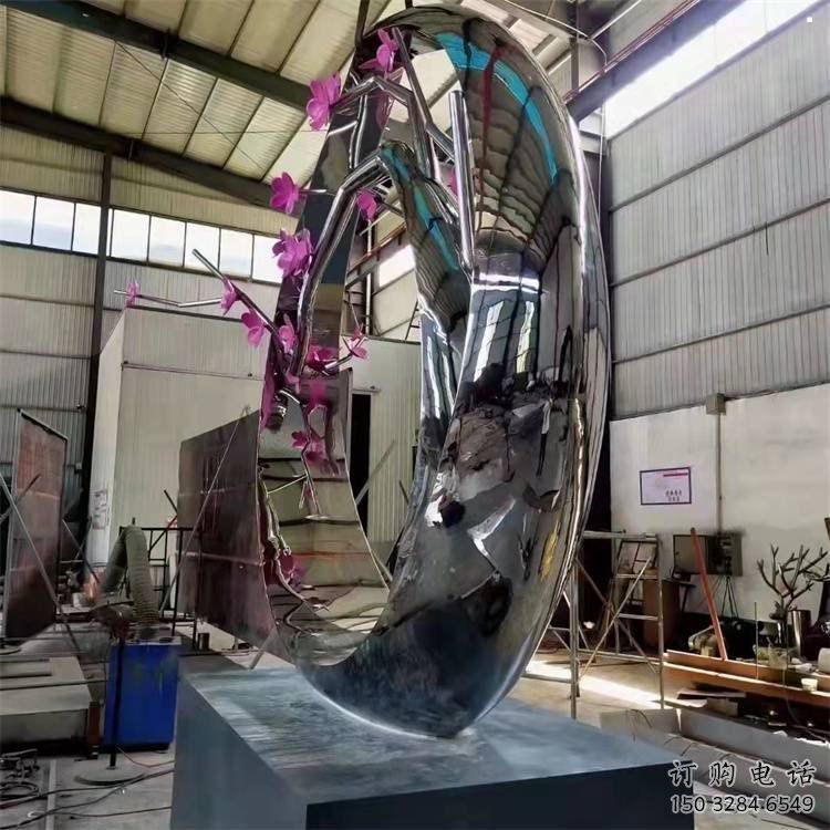 抽象梅花雕塑展品，小區(qū)雕塑，梅花雕塑精選