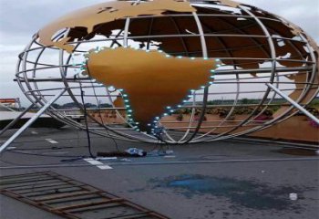 地球儀雕塑展品，景觀概念，鏤空鏡面地球儀雕塑優(yōu)選