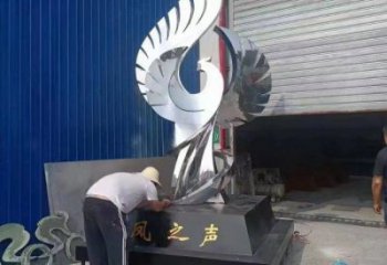 景觀鳳凰雕塑定做，小區(qū)擺件，鏡面不銹鋼鳳凰雕塑制作