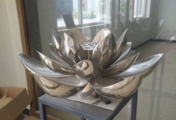 荷花雕塑展品，景觀概念，景觀鏡面荷花雕塑廠家優(yōu)選