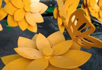 黃蓮花雕塑制造商，小區(qū)擺件，烤漆黃蓮花雕塑制造廠家