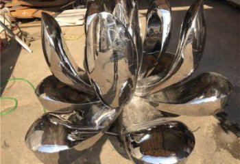蓮花雕塑制作廠家，公園小品，鏡面蓮花雕塑優(yōu)選
