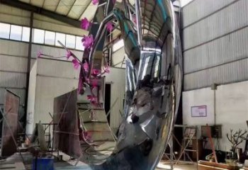 抽象梅花雕塑展品，小區(qū)雕塑，梅花雕塑精選