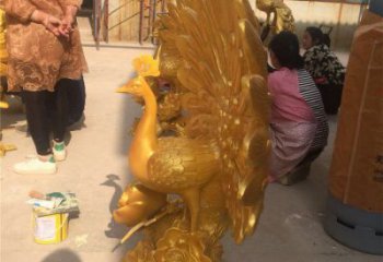 花園孔雀雕塑點(diǎn)擊，多彩藝術(shù)，銅孔雀雕塑承接