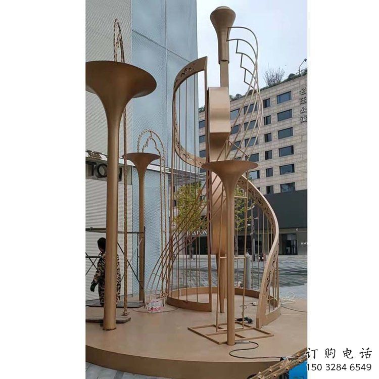 提琴雕塑選用，透雕系列，現(xiàn)代不銹鋼提琴雕塑優(yōu)價(jià)