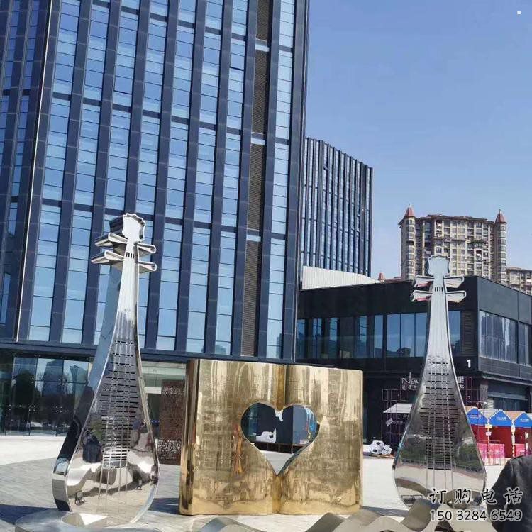 提琴雕塑展品，花園小品，鏡面不銹鋼提琴雕塑優(yōu)選