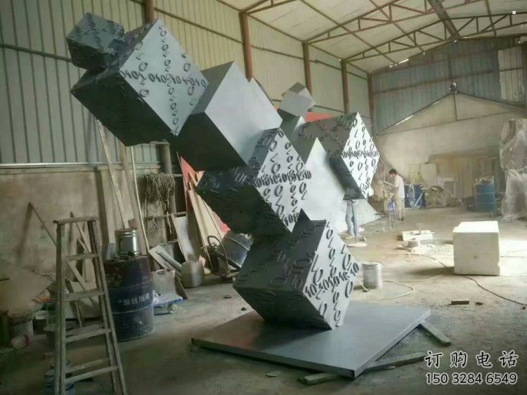 戶外幾何體雕塑廠家，廣場雕塑，不銹鋼幾何體雕塑訂做