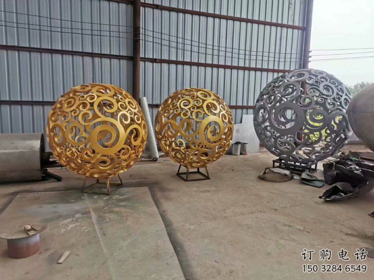 棱面球雕塑承接，城市裝飾，鏤空棱面球雕塑生產(chǎn)商