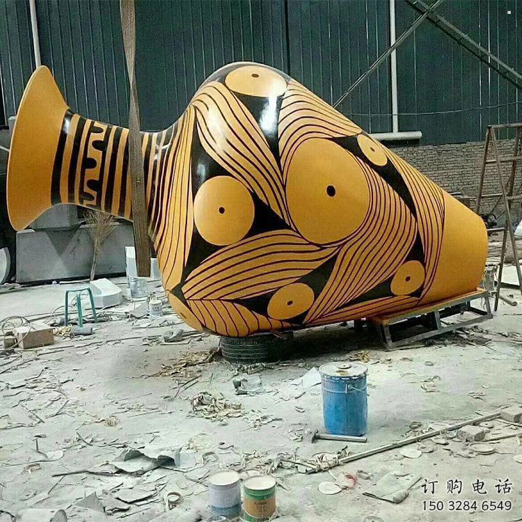 街頭花瓶雕塑 街頭花瓶雕塑