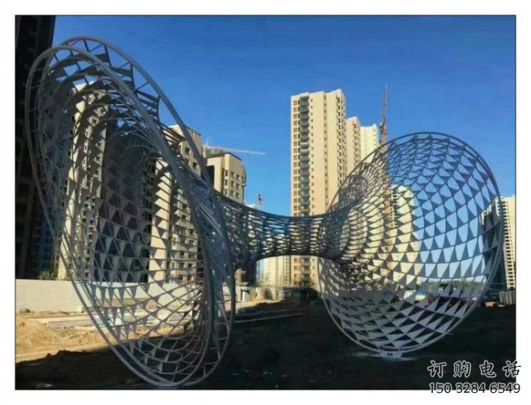 建筑花瓶雕塑制造商，城區(qū)小品，鏤空花瓶雕塑制作廠家