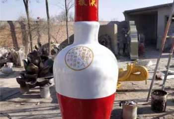 酒瓶雕塑生產(chǎn)，藝術(shù)雕塑，各類玻璃鋼酒瓶雕塑定制