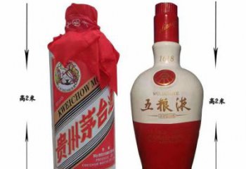 酒瓶雕塑精選，中式工藝，玻璃鋼酒瓶雕塑廠家供給
