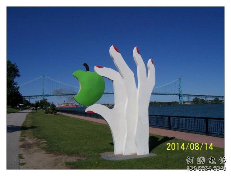 手掌雕塑廠家，廣場雕塑，不銹鋼手掌雕塑制作