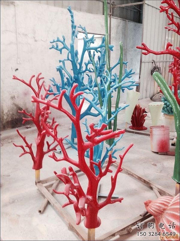 仿真樹雕塑制作，廣場雕塑，玻璃鋼仿真樹雕塑提供