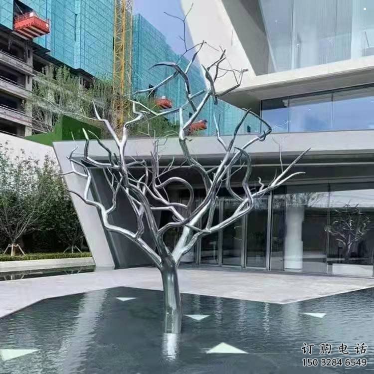樹(shù)干雕塑制造商，多彩藝術(shù)，抽象不銹鋼樹(shù)干雕塑精選