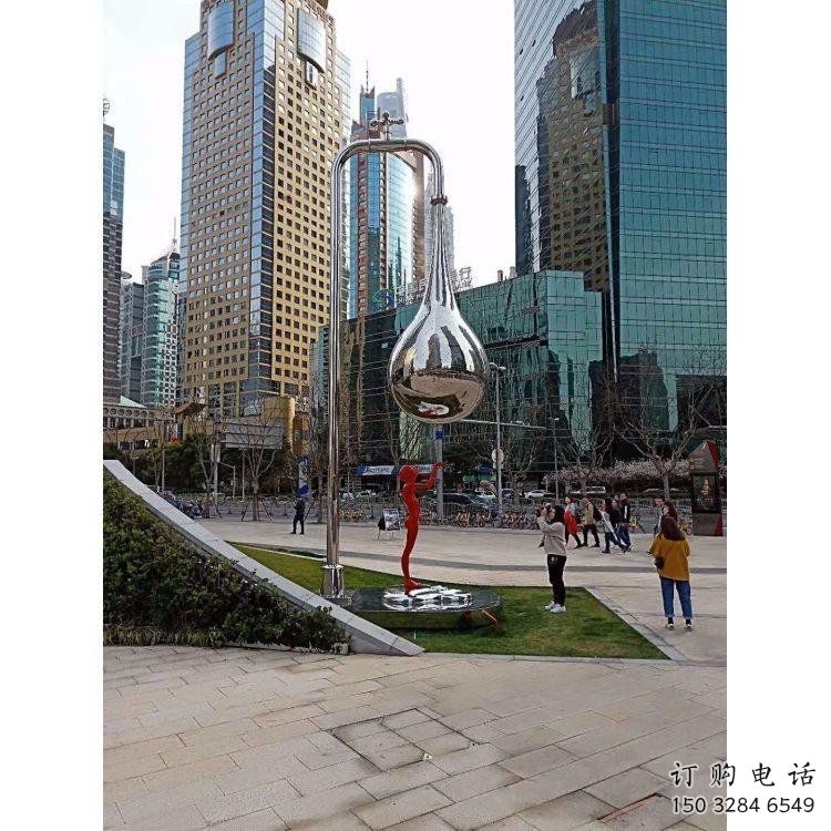 水滴雕塑通用，街景小品，鏡面水滴雕塑制造廠家
