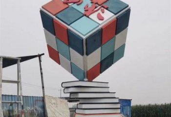 疊書雕塑工廠選用，街道標(biāo)識，不銹鋼疊書雕塑制作